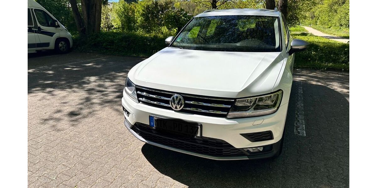 VW Tiguan 94.000 km 16.600 &euro; Schwalbach am Taunus 65824