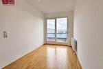 Schöner Wohnen auf vier Ebenen mit fast 200m² + Garten + Garage - top für Familien und WGs