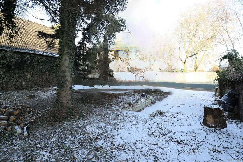Grundstück zu verkaufen in Roßdorf 235.000 € 472 m²
