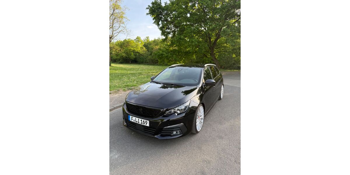 Peugeot 308 50.800 km 14.999 &euro; Frankfurt am Main 60529