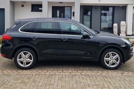 Porsche Cayenne 200.100 km 18.900 &euro; Frankfurt 60318