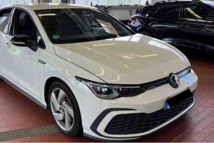 VW Golf 121.841 km 25.450 € Aschaffenburg 63741