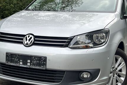 VW Touran 212.000 km 7.900 € Groß Gerau 64521