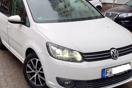 VW Touran 210.000 km 6.100 &euro; Frankfurt am main 60435