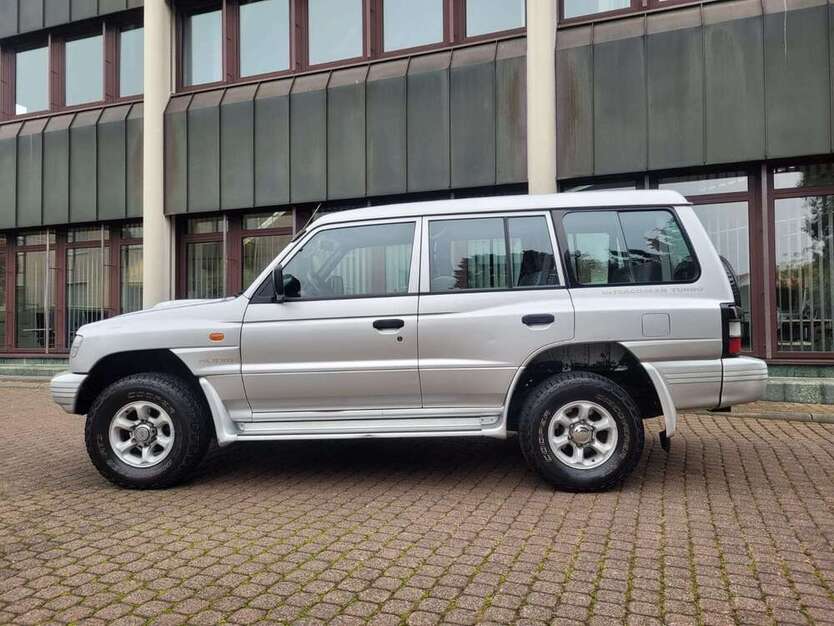 Mitsubishi Pajero 74.000 km 15.900 € Groß Gerau 64521