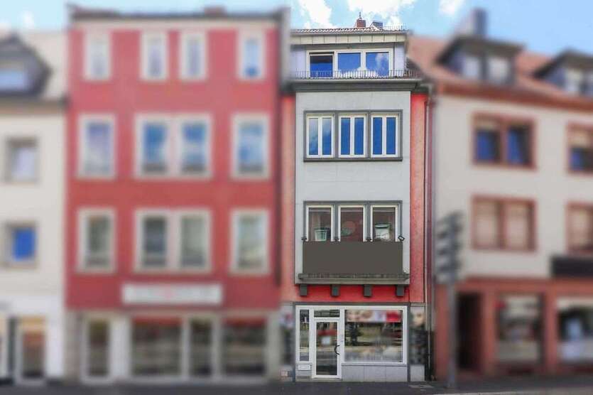 Haus zum Kaufen in Aschaffenburg 520.000 € 146.09 m²