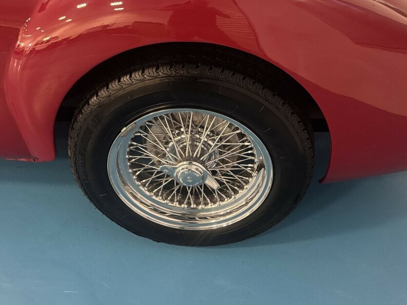 MG A 1.5 Roadster org. Speichenräder 70.708 km 25.400 € Dreieich 63303