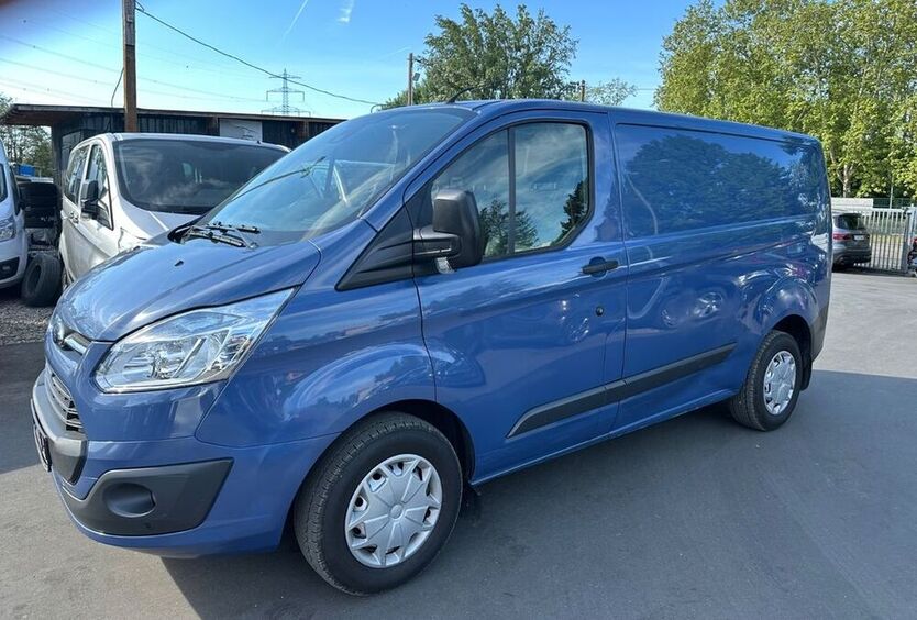 Transit Custom