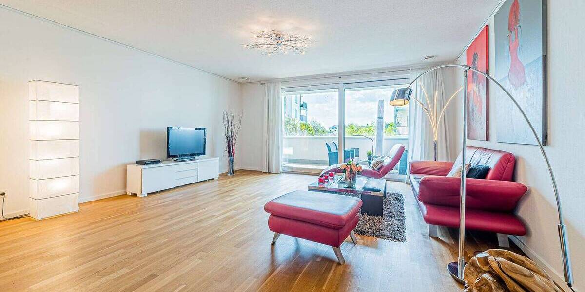 Etagenwohnung Offenbach am Main Bieberer Berg - 3 Zimmer, 112 m&sup2;, 2.200&euro; | Angebot:26388190