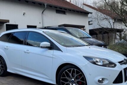 Ford Focus 108.000 km 10.500 &euro; Neu-Anspach 61267