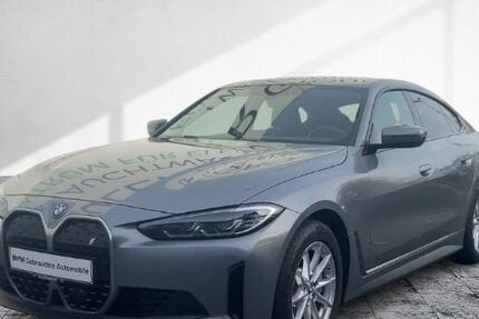 BMW i4 28.454 km 36.299 € Frankfurt 60314