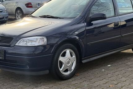 Opel Astra 81.000 km 2.390 &euro; Rüsselsheim 65428