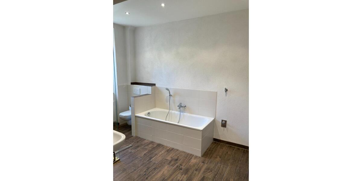 Erdgeschoßwohnung Aschaffenburg Damm - 2 Zimmer, 57 m&sup2;, 695&euro; | Angebot:25636540