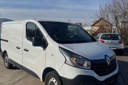 Renault Trafic 171.500 km 6.590 &euro; Stockstadt am Main 63811