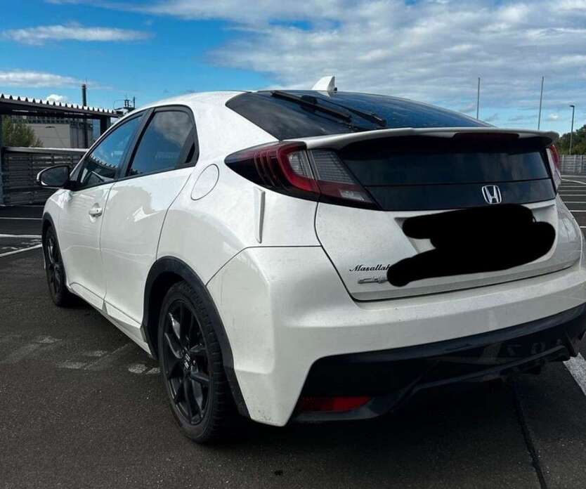 Honda Civic 158.000 km 9.500 € Rödelheim (Frankfurt am Main) 60489
