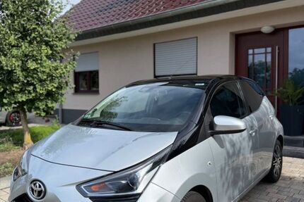 Toyota Aygo (X) 110.500 km 7.900 € Neuberg 63543