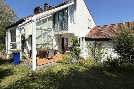 Bad Homburg-Kirdorf: Weg vom Einerlei!! Hier fühlen Sie sich spontan wohl. 5.5 zimmer
