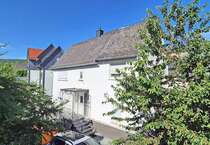 Haus zum Kaufen in Neu-Anspach 289.000 € 112 m²