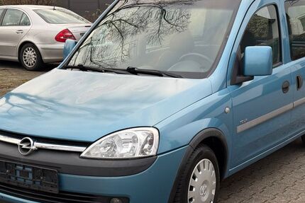 Opel Combo 210.000 km 2.760 &euro; Rüsselsheim 65428