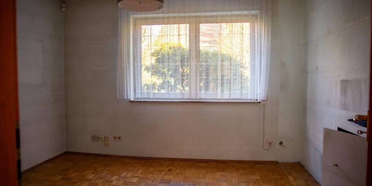 Reihenendhaus Kronberg - 6 Zimmer, 185 m&sup2;, 810.000&euro; | Angebot:26355993