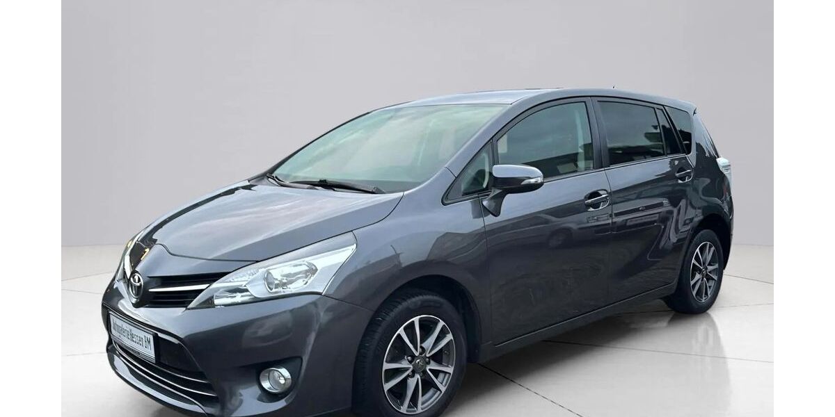 Toyota Verso 135.000 km 12.490 &euro; Egelsbach 63329
