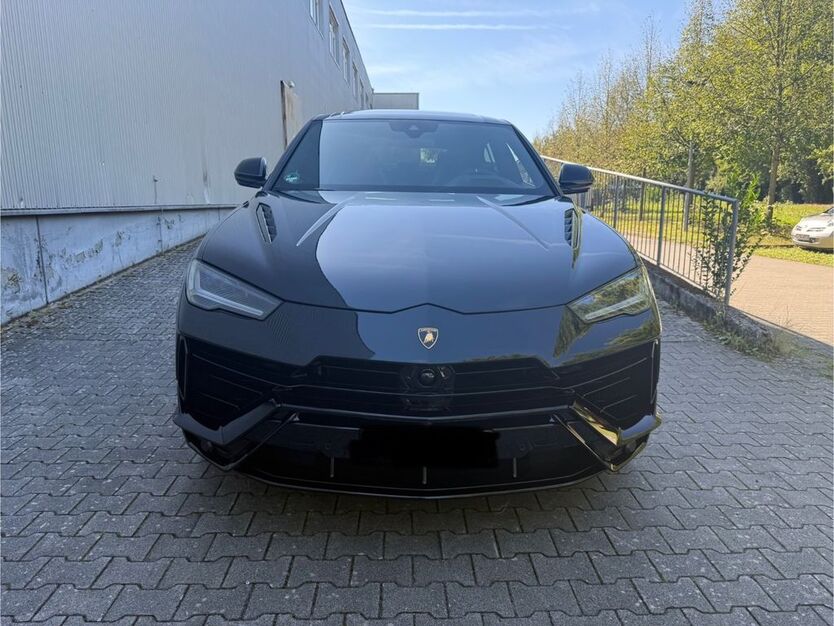 Lamborghini Urus 4.000 km 299.900 € Aschaffenburg 63739