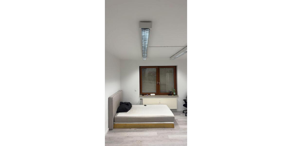 Etagenwohnung Bad Vilbel - 4 Zimmer, 100 m&sup2;, 2.500&euro; | Angebot:26583814