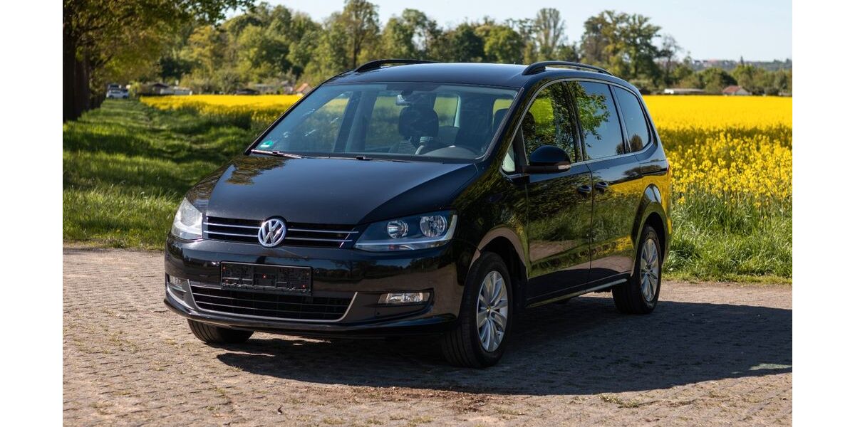 VW Sharan 125.000 km 12.300 &euro; Frankfurt am Main 60599