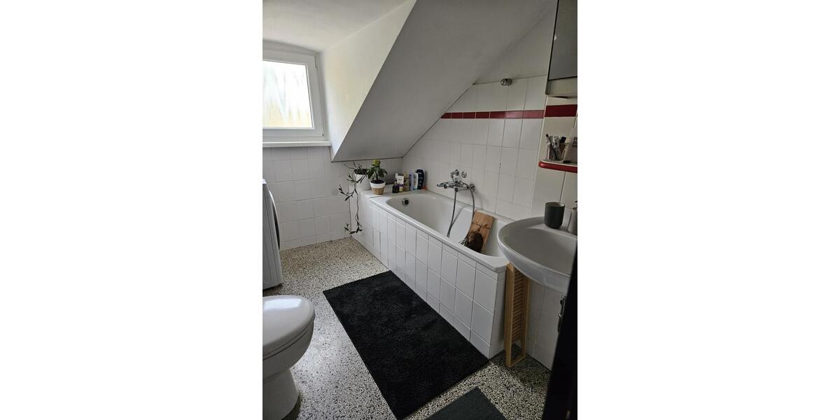 Dachgeschoßwohnung Darmstadt - 2 Zimmer, 55 m&sup2;, 990&euro; | Angebot:26251587