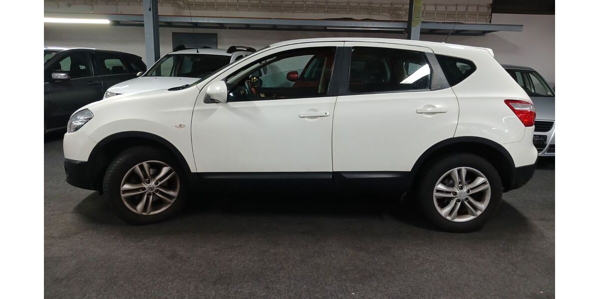 Nissan Qashqai 279.990 km 5.900 &euro; Rüsselsheim 65428