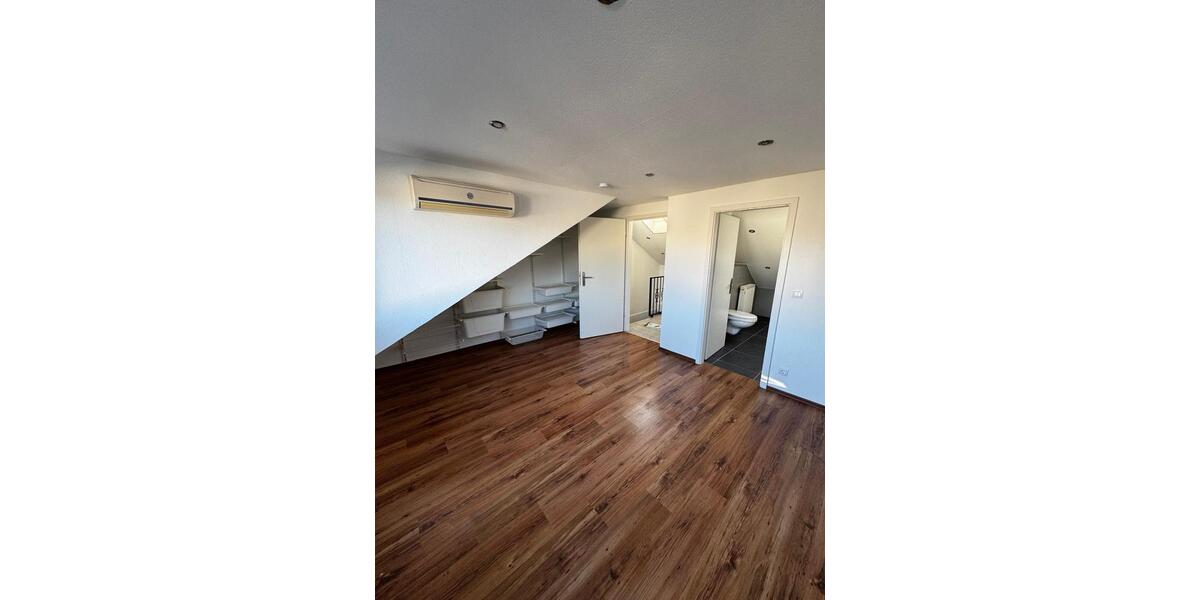 Reihenhaus Frankfurt am Main West - 4 Zimmer, 86 m&sup2;, 550.000&euro; | Angebot:26225613