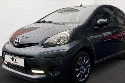 Toyota Aygo (X) 70.841 km 8.490 &euro; Frankfurt 60314