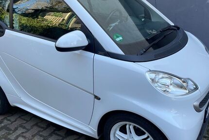 Smart ForTwo 61.000 km 7.200 &euro; Offenbach 63069