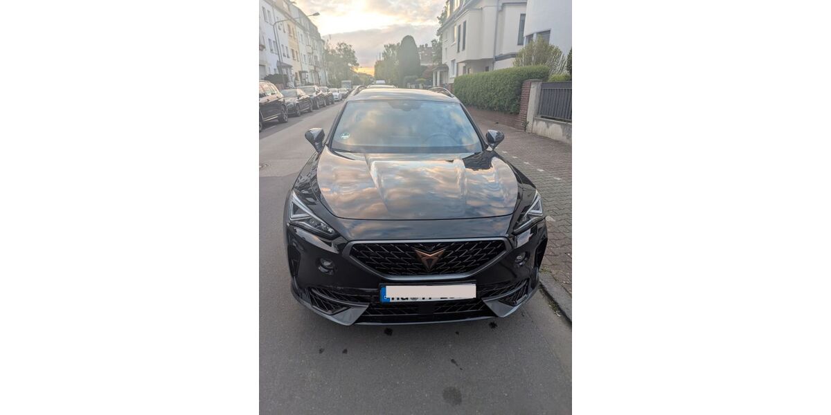 Cupra Formentor 40.000 km 27.000 &euro; Frankfurt 60322