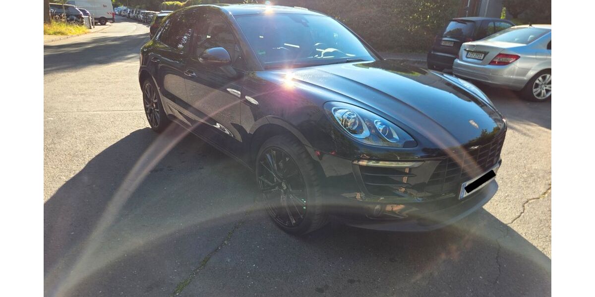 Porsche Macan 144.500 km 34.500 &euro; Frankfurt am Main 60439
