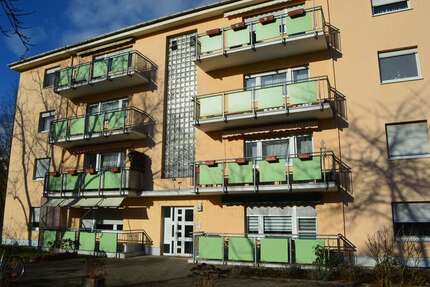 Wohnung Rüsselsheim - 4 Zimmer, 110 m&sup2;, 1.750&euro; | Angebot:27234701