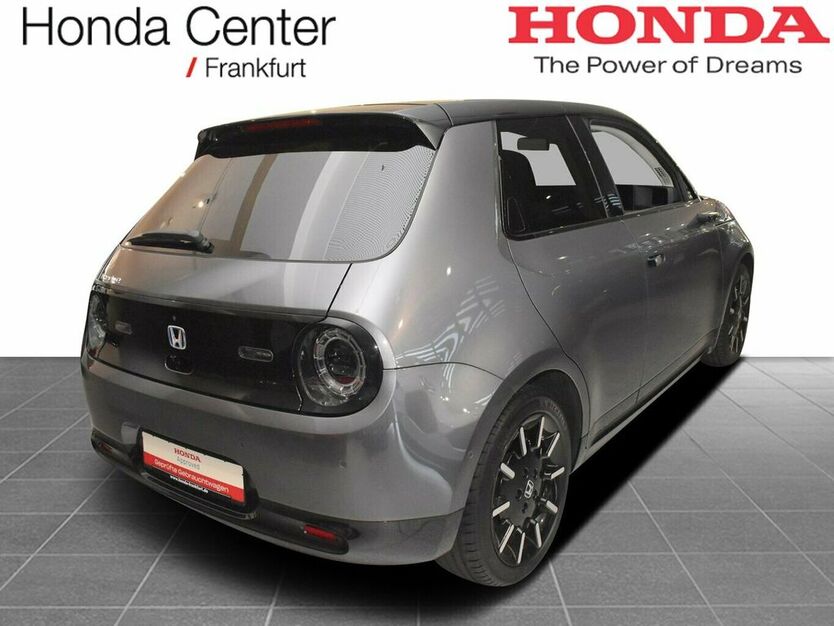 Honda e 49.620 km 15.890 € Frankfurt am Main 60314
