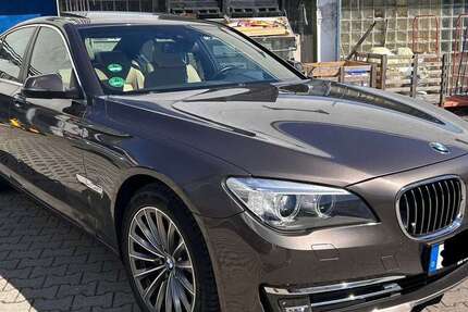 BMW 730 189.000 km 15.490 € Hanau 63454