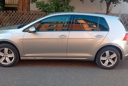 VW Golf 288.000 km 5.399 &euro; Hanau 63452