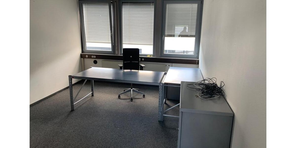 „All inclusive“ Büro in Heusenstamm, teilweise möbliert zimmer