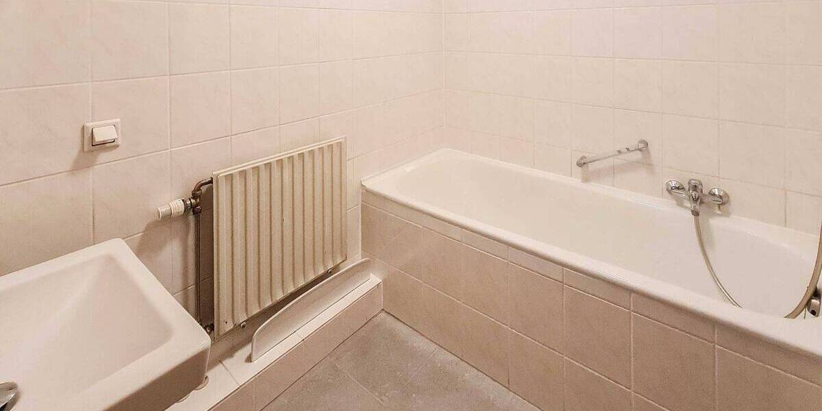 Etagenwohnung Offenbach am Main Hafen - 3 Zimmer, 75 m&sup2;, 279.000&euro; | Angebot:26695329