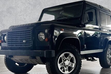 Land Rover Defender 98.800 km 38.880 &euro; Frankfurt a.M. 60314
