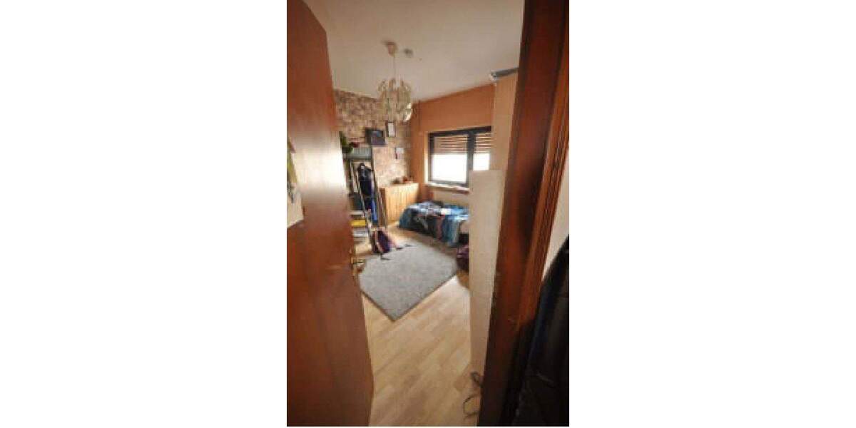 Praktische 3-4 und 7- Zi Wohnungen mit Balkon in Schöneck Büdesheim 4 zimmer