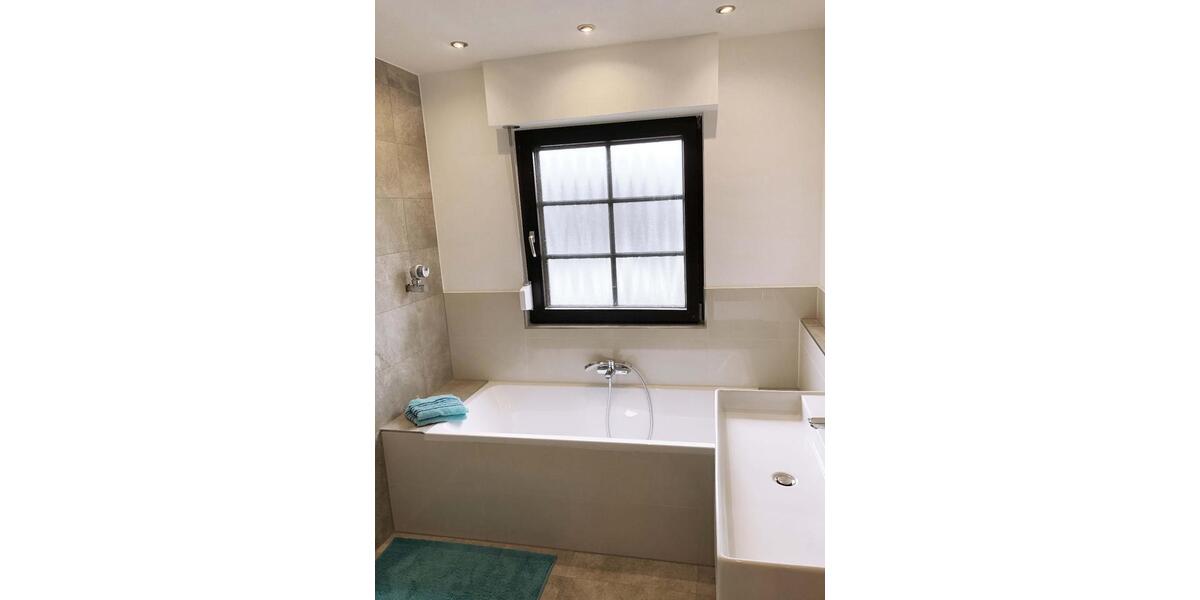 Dachgeschoßwohnung Eppertshausen - 3 Zimmer, 120 m&sup2;, 350.000&euro; | Angebot:25407526