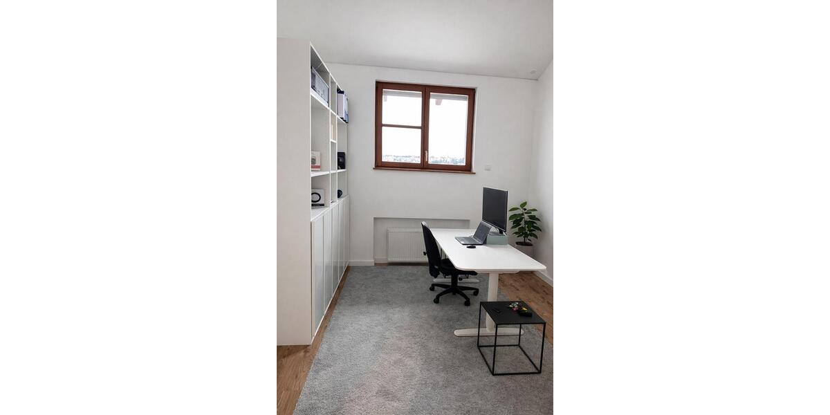 Helle top ausgestattete 2,5 Zimmer DG-Whg 2.5 zimmer