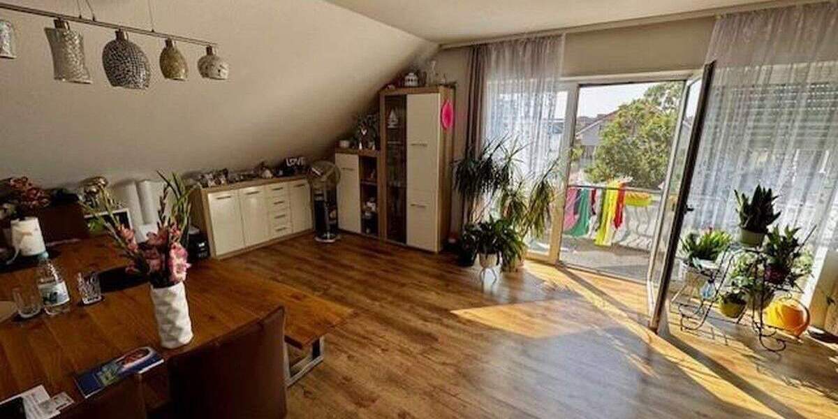 Etagenwohnung Rödermark Ober-Roden - 4 Zimmer, 102 m&sup2;, 350.000&euro; | Angebot:25057855