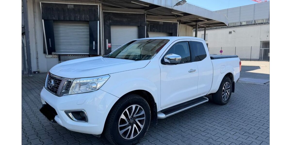 Nissan Navara 300.500 km 11.900 &euro; Frankfurt am Main 65933