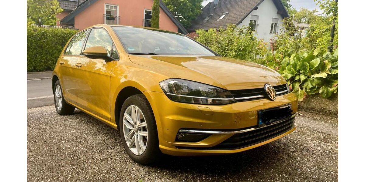VW Golf 99.910 km 15.000 &euro; Bad Nauheim 61231