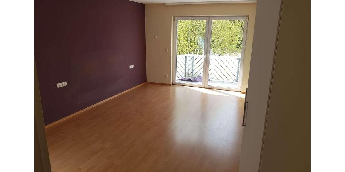 Etagenwohnung Dreieich - 4 Zimmer, 144 m&sup2;, 2.000&euro; | Angebot:26291964