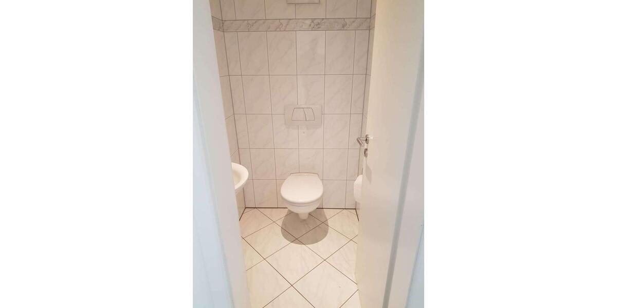 Etagenwohnung Dreieich - 4 Zimmer, 144 m&sup2;, 2.000&euro; | Angebot:26291964